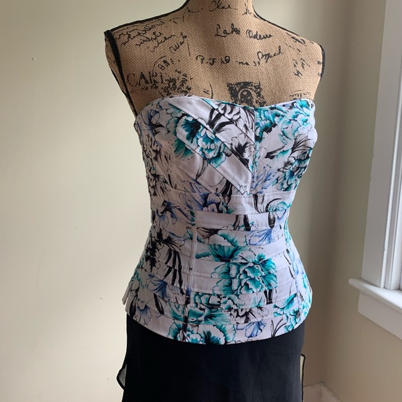 White House Black Market Tops - White House Black Market 🛩 corset top size 6